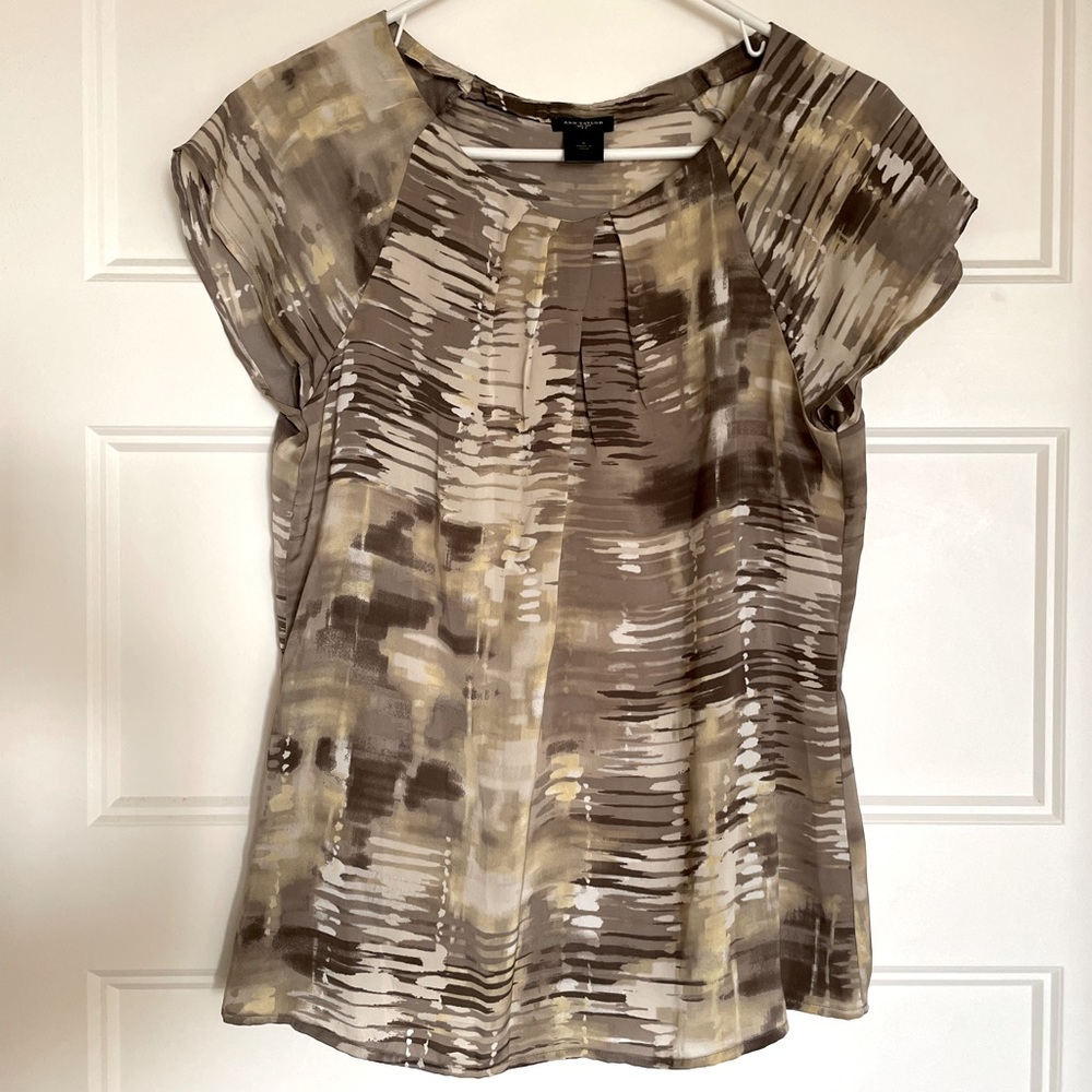Ann Taylor Blouse size 6